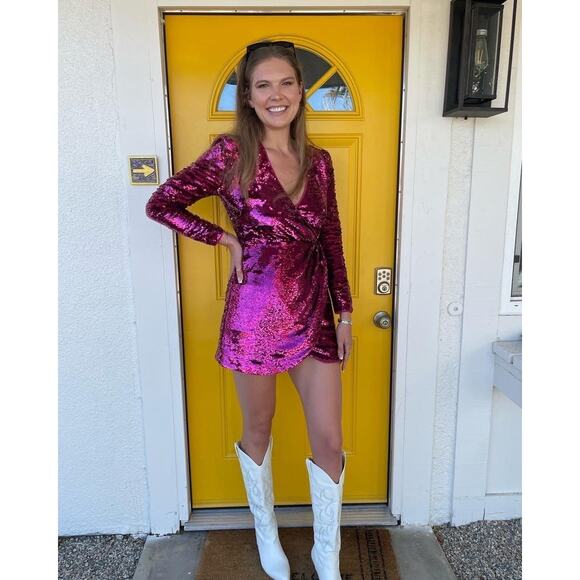 LA MAISON TALULAH Pink Sequins Long Sleeve V-Neck Sequin For Now Mini Dress L - Picture 1 of 16